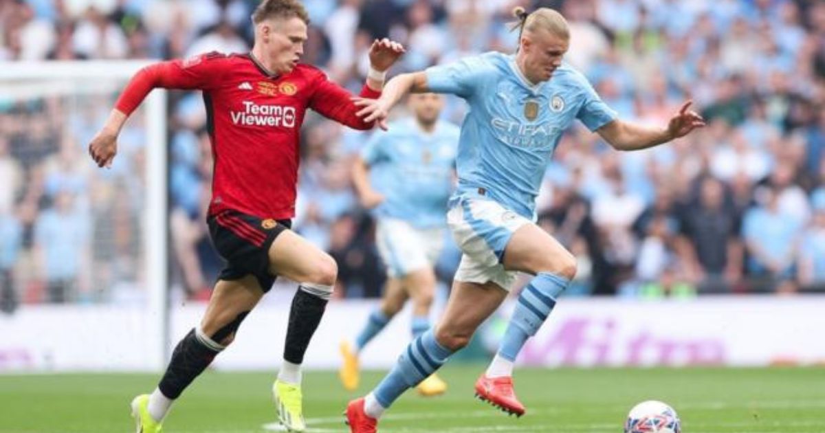 Manchester United Wins FA Cup, Defeats City 2-1